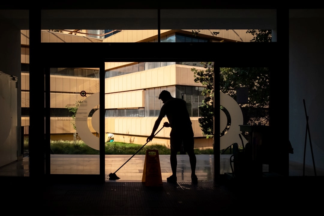 Commercial cleaning costs and pricing guide for Melbourne businesses in 2025